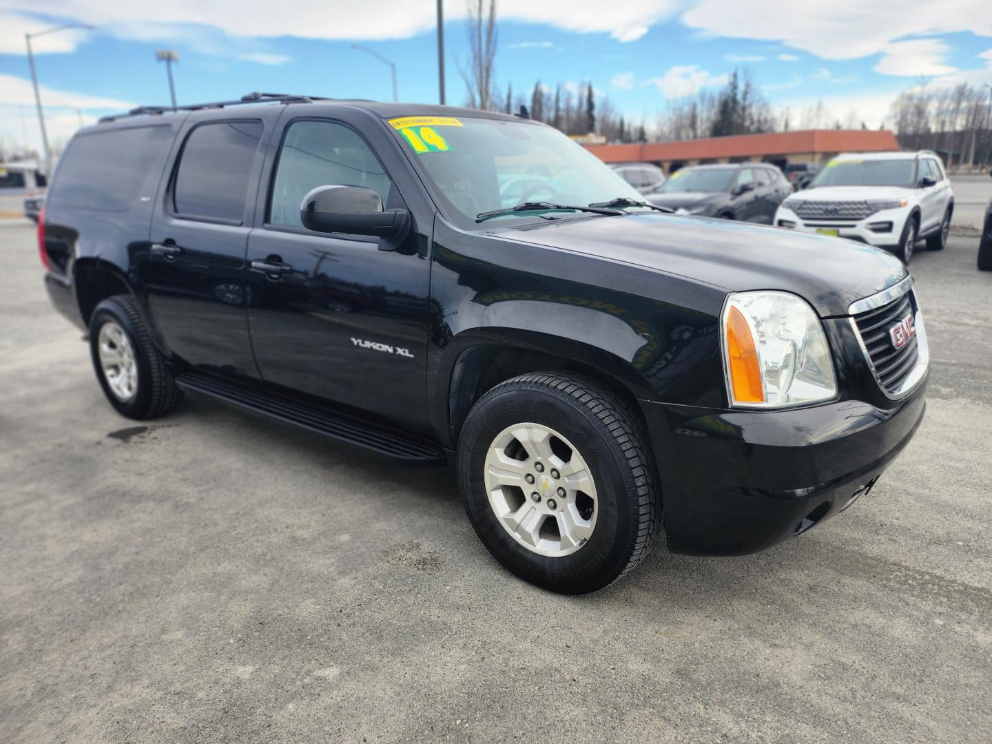 2014 BLACK /BLACK GMC YUKON XL SLT (1GKS2KE72ER) with an 5.3L engine, Automatic transmission, located at 1960 Industrial Drive, Wasilla, 99654, (907) 274-2277, 61.573475, -149.400146 - Photo#7